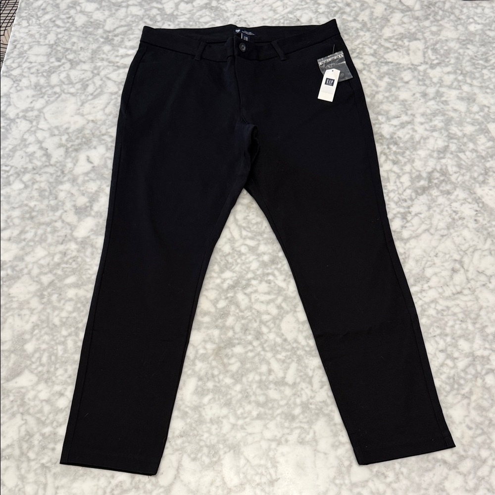 GAP Women's Classic Black Straight Leg Pants
